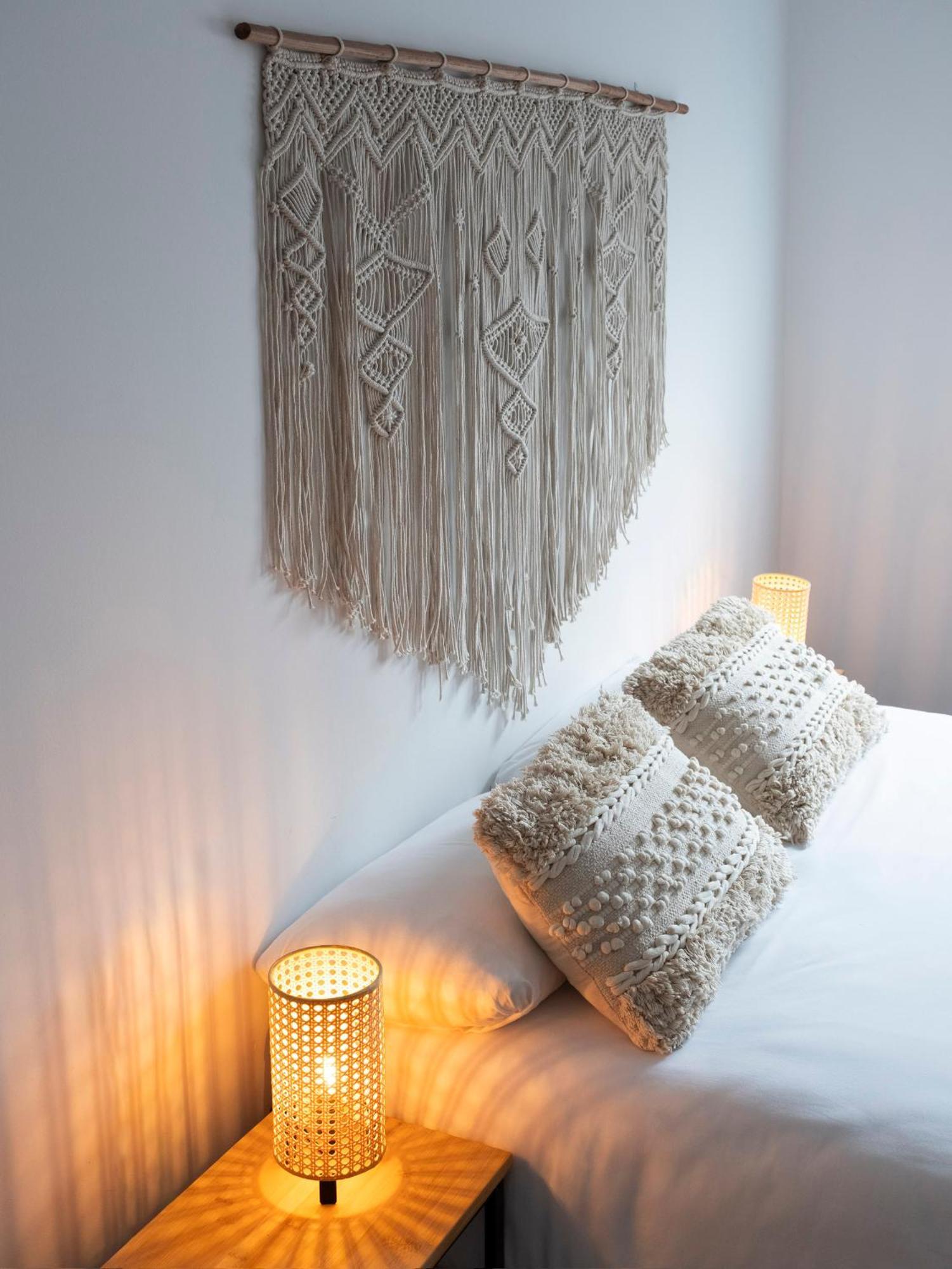 Calma Muralla House-Two Bedrooms & Two Bathrooms เซบีญา ภายนอก รูปภาพ