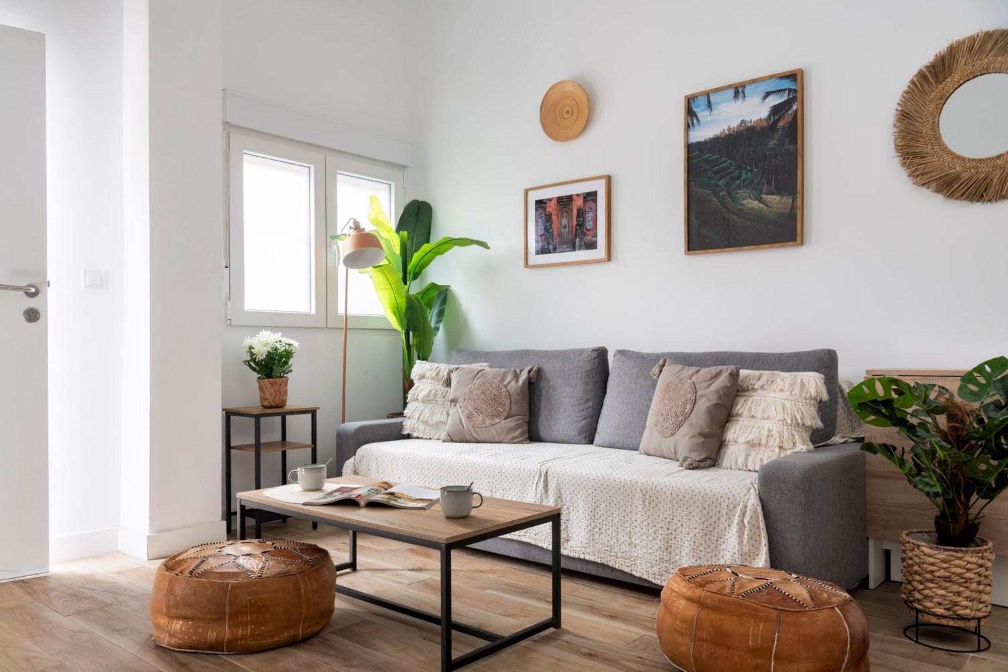 Calma Muralla House-Two Bedrooms & Two Bathrooms เซบีญา ภายนอก รูปภาพ